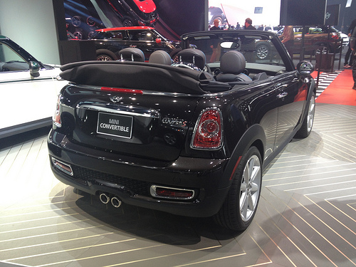 2013 mini cooper at a car show